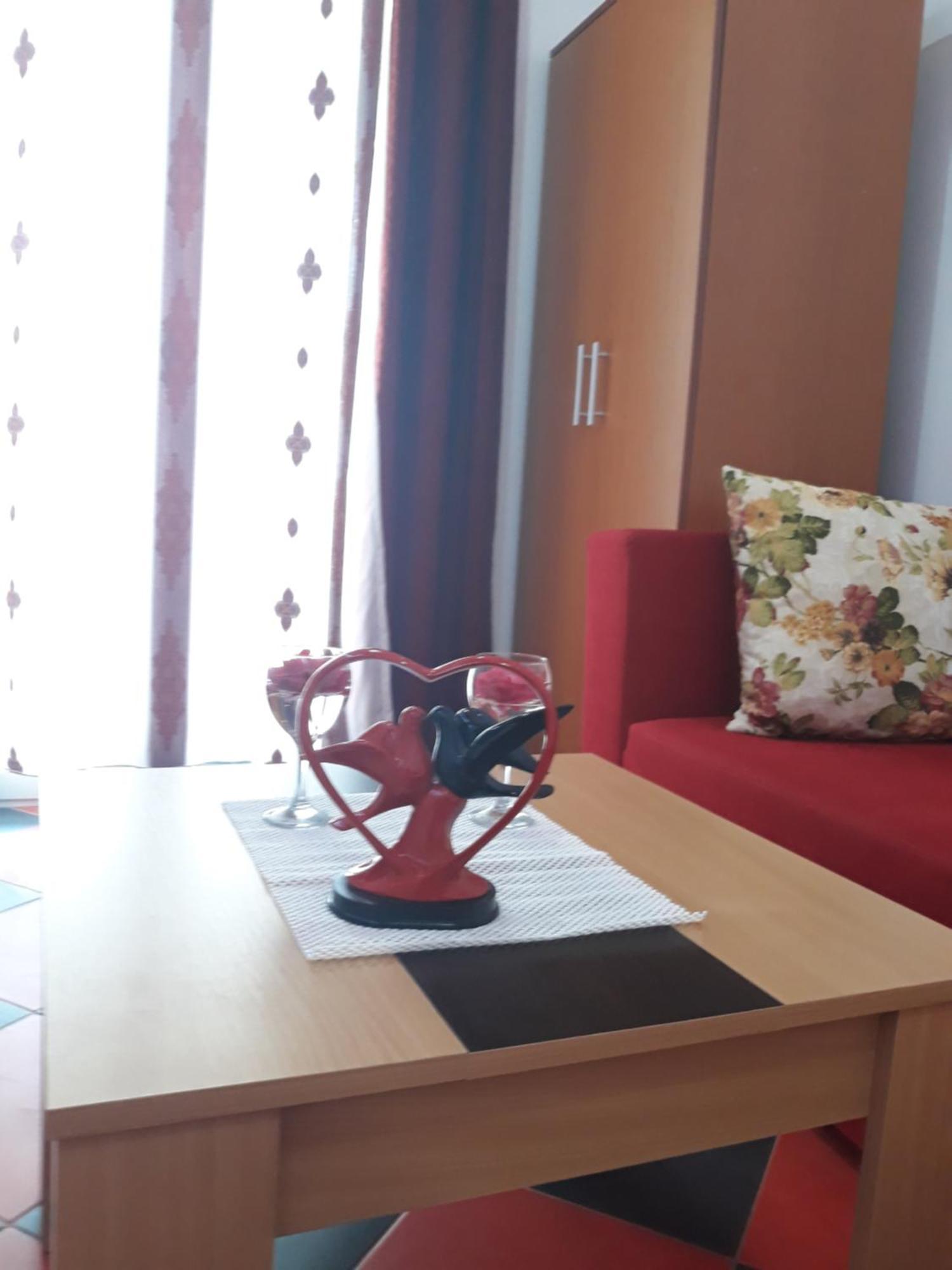Apartments Aza Dobra Voda Pokoj fotografie